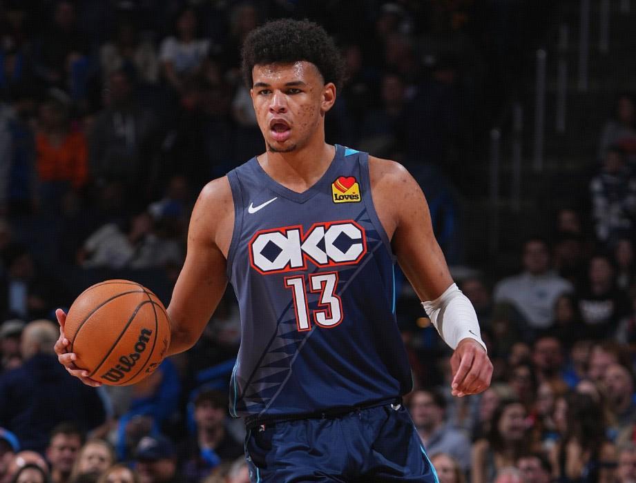 开云体育下载官网-我到底去哪？迪昂被雷霆交易至黄蜂后，又接连被交易至公牛和雄鹿